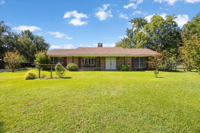 1367 FM 49, Gilmer, TX 75644