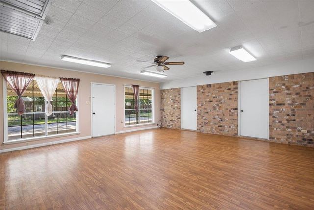 1367 FM 49, Gilmer, TX 75644