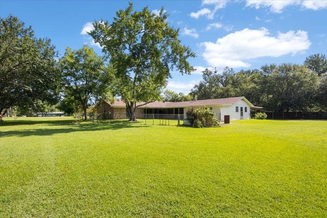 1367 FM 49, Gilmer, TX 75644