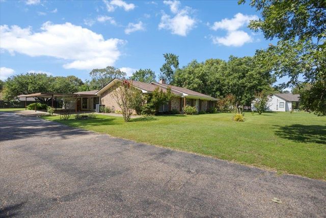 1367 FM 49, Gilmer, TX 75644