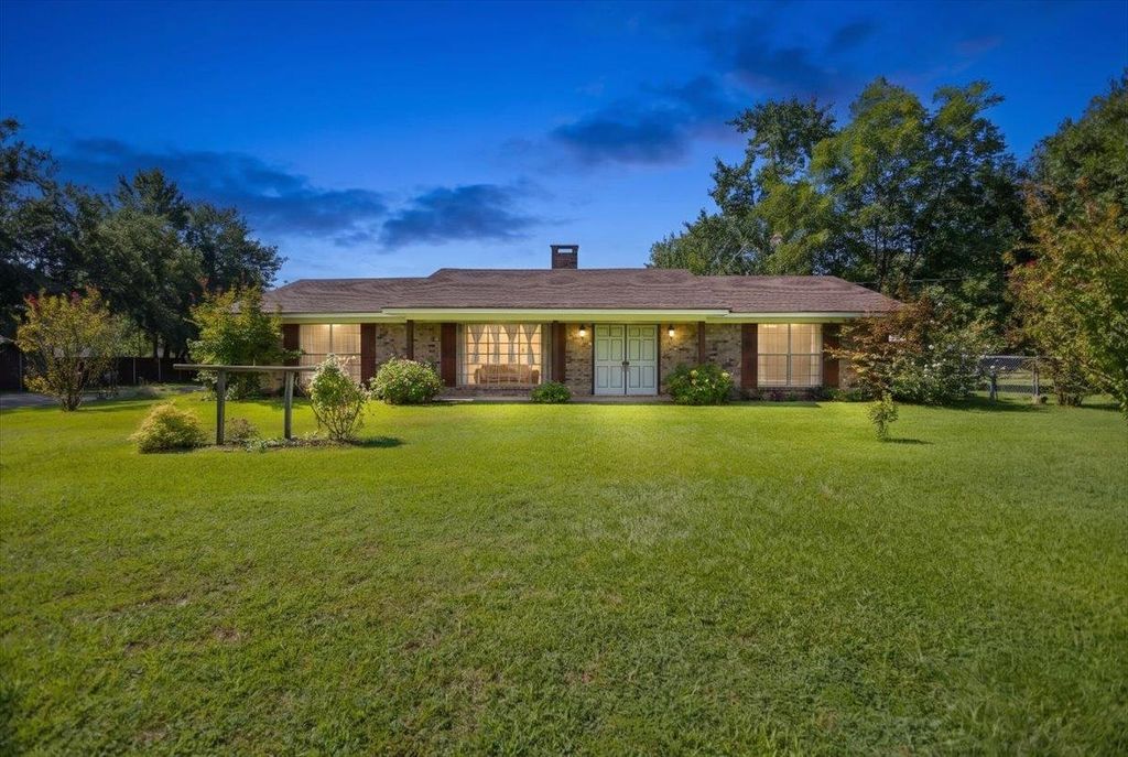 1367 FM 49, Gilmer, TX 75644