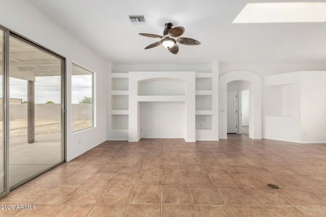 24702 W RED ROBIN Drive, Wittmann, AZ 85361