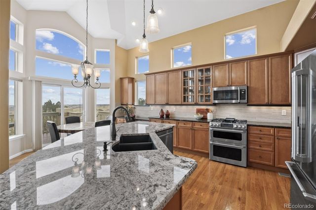 5861 Jasper Pointe Circle, Castle Pines, CO 80108