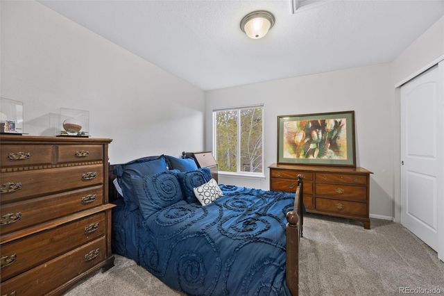 5861 Jasper Pointe Circle, Castle Pines, CO 80108