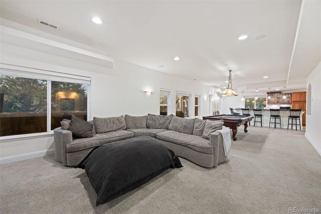 5861 Jasper Pointe Circle, Castle Pines, CO 80108