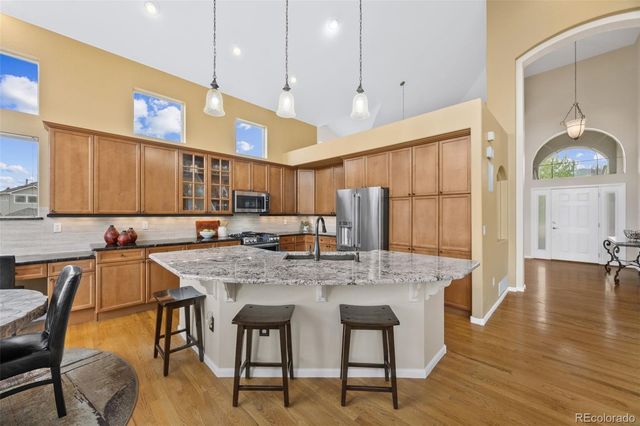 5861 Jasper Pointe Circle, Castle Pines, CO 80108