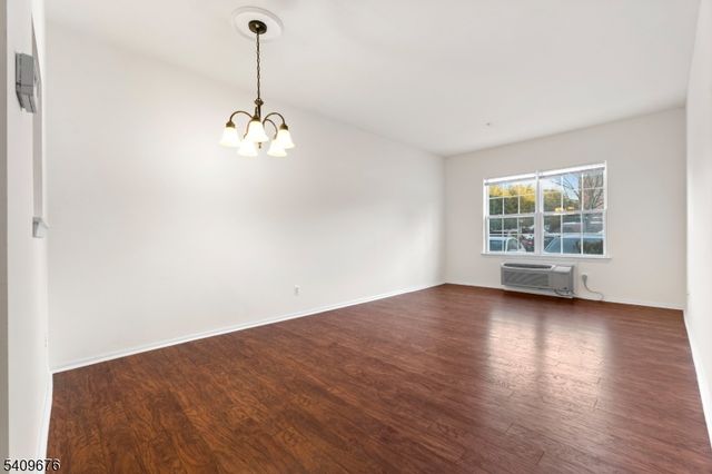 1202 Richmond Rd 202, West Milford Twp., NJ 07480