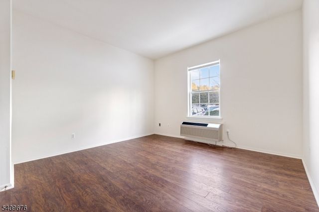 1202 Richmond Rd 202, West Milford Twp., NJ 07480