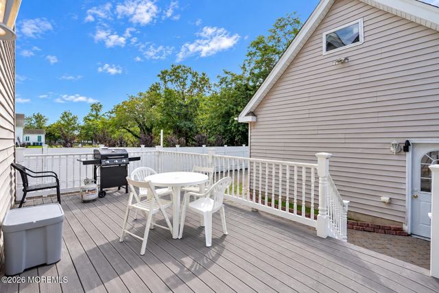 146 N Main Street, Manahawkin, NJ 08050