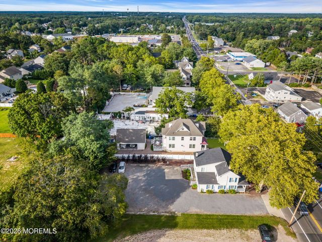 146 N Main Street, Manahawkin, NJ 08050