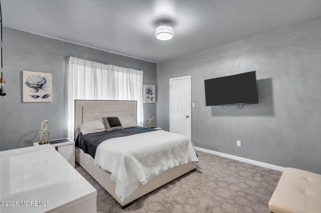 146 N Main Street, Manahawkin, NJ 08050