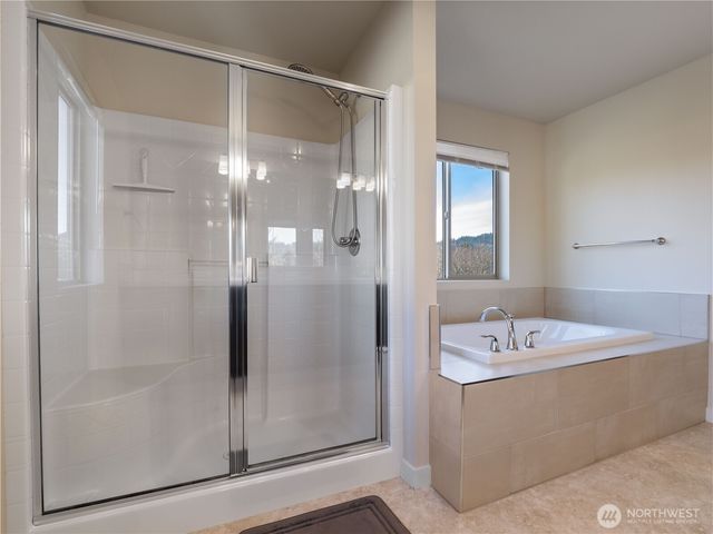 460 Partlon St, Buckley, WA 98321