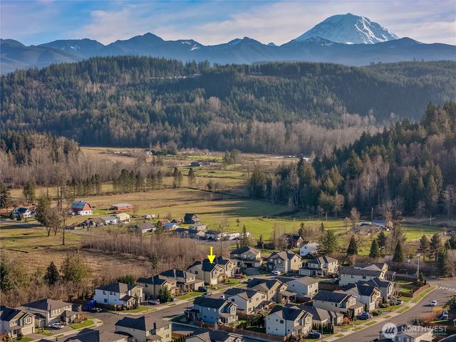 460 Partlon St, Buckley, WA 98321