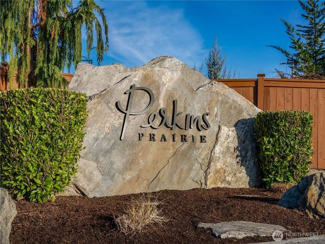 460 Partlon St, Buckley, WA 98321