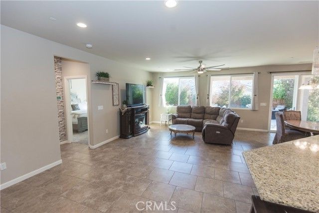 7375 E Lansing, Fresno, CA 93737