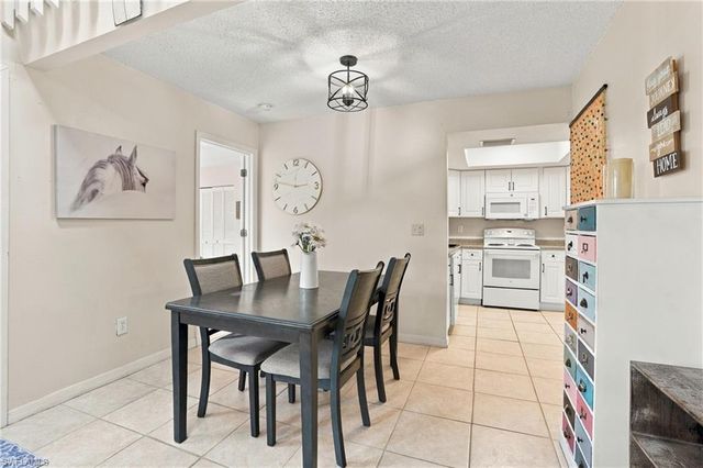 13366 Fox Chapel CT, Fort Myers, FL 33919