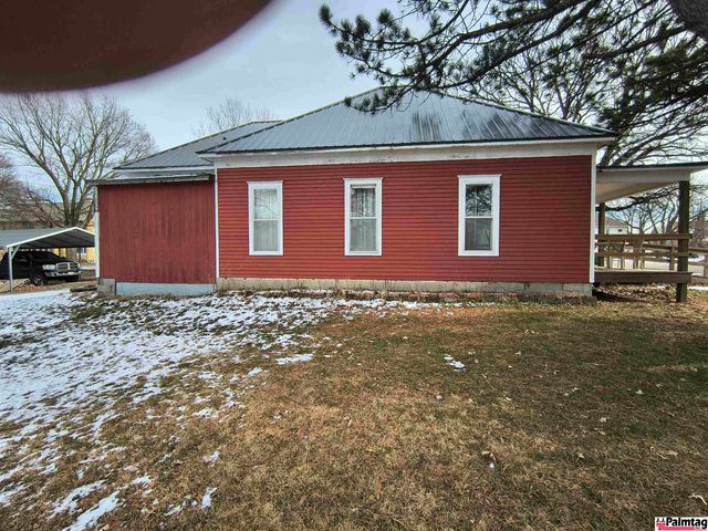 528 9th Street, Pawnee City, NE 68420