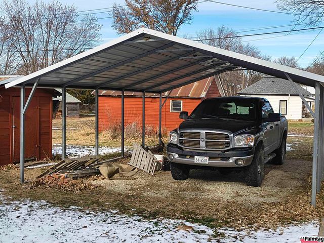 528 9th Street, Pawnee City, NE 68420