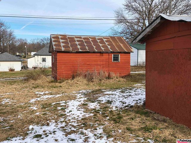 528 9th Street, Pawnee City, NE 68420