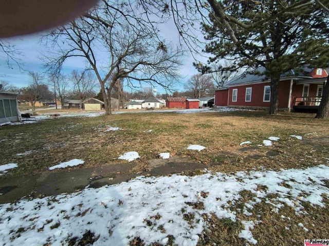 528 9th Street, Pawnee City, NE 68420