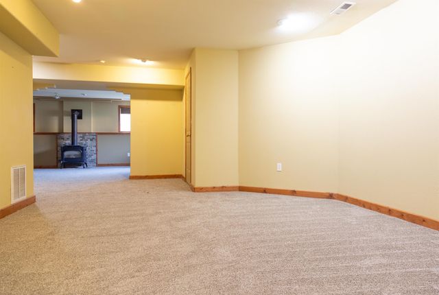 1316 W Maxine Ct, Spokane, WA 99208