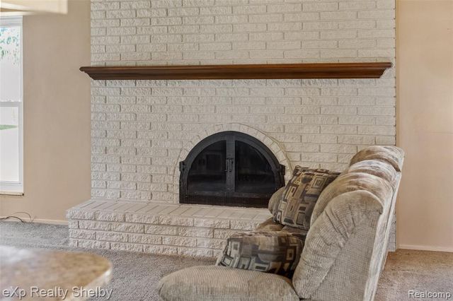 2849 Elmcrest Road, Sterling Heights, MI 48310