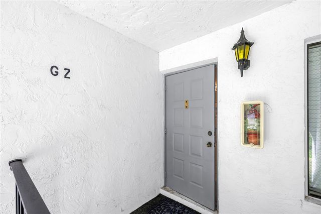 1290 PINE RIDGE CIRCLE E G2, Tarpon Springs, FL 34688