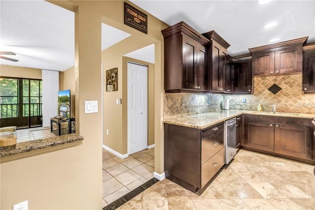 1290 PINE RIDGE CIRCLE E G2, Tarpon Springs, FL 34688