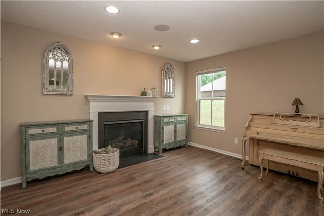 7185 Gauntlet Street SW, Massillon, OH 44646