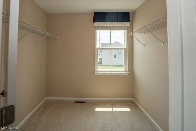 7185 Gauntlet Street SW, Massillon, OH 44646