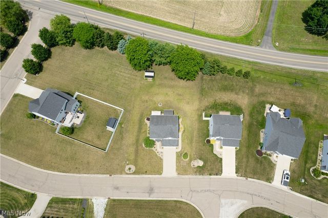 7185 Gauntlet Street SW, Massillon, OH 44646