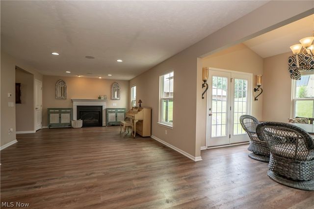 7185 Gauntlet Street SW, Massillon, OH 44646