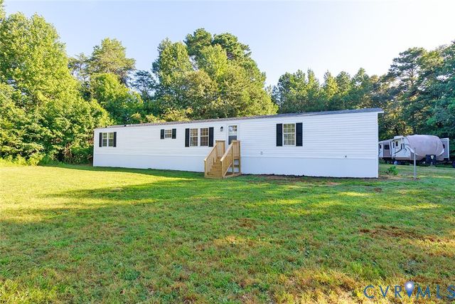 12521 Rolfe Hwy, Surry, VA 23883