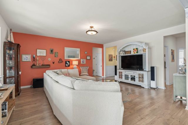 369 Castaway Key Dr., Pawleys Island, SC 29585