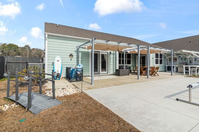 369 Castaway Key Dr., Pawleys Island, SC 29585
