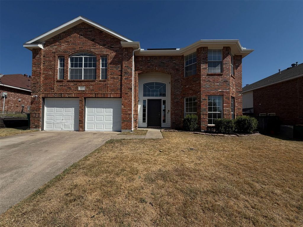 213 Cozy Lane, Cedar Hill, TX 75104 — exterior
