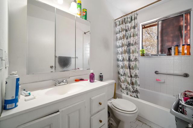 4438 S DEAN CIR, West Valley City, UT 84120