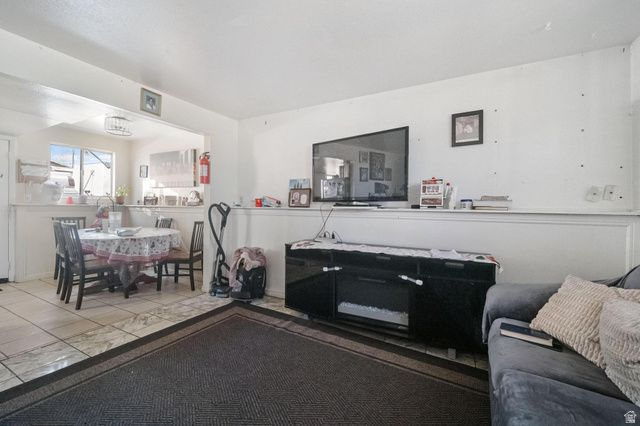 4438 S DEAN CIR, West Valley City, UT 84120