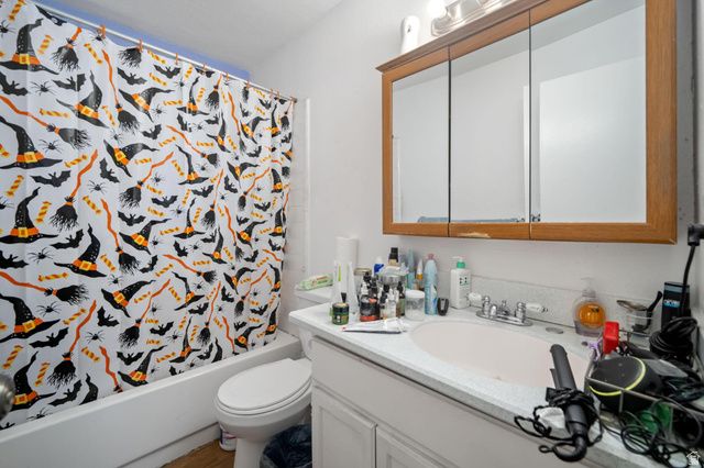 4438 S DEAN CIR, West Valley City, UT 84120