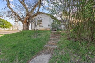 912 N Tone Avenue, Denison, TX 75020