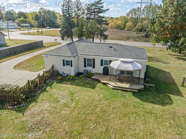 3499 S State Road, Davison, MI 48423