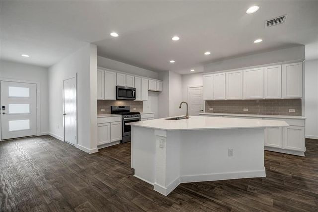 14307 Macquarie DR, Pflugerville, TX 78660