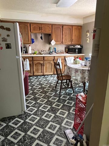 411 N 3rd Street, Heber Springs, AR 72543