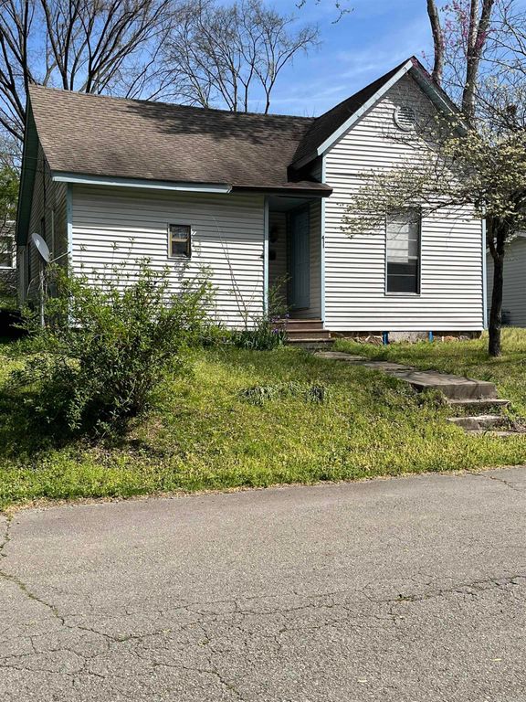 411 N 3rd Street, Heber Springs, AR 72543