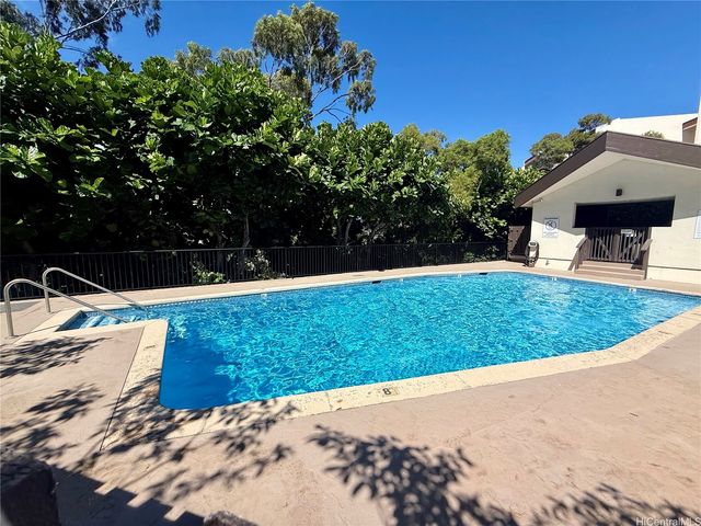 3138 Waialae Avenue 609, Honolulu, HI 96816