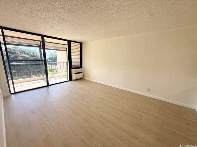 3138 Waialae Avenue 609, Honolulu, HI 96816