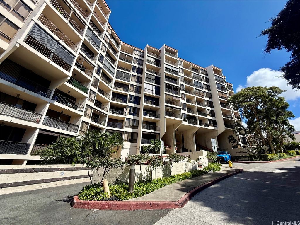3138 Waialae Avenue 609, Honolulu, HI 96816