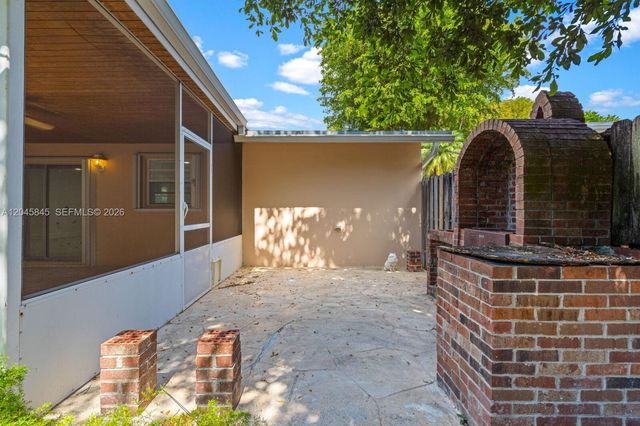18103 SW 93rd Avenue, Palmetto Bay, FL 33157