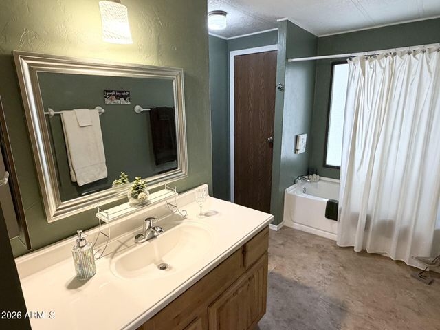 450 S 83RD Way, Mesa, AZ 85208