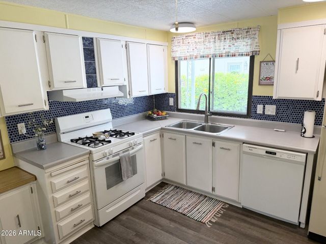 450 S 83RD Way, Mesa, AZ 85208